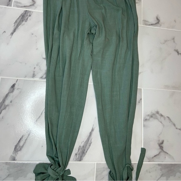 SAGE RIYAH RUFFLE BLAZER and pant - Picture 6 of 12